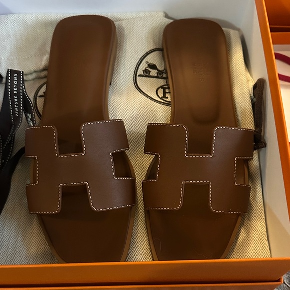 Hermes Shoes - Hermès Oran Sandals – Brown Leather | Size 38 | Full Set | BNIB